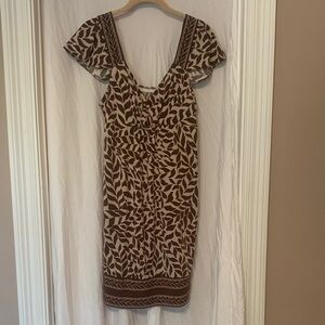 BCBGMaxAzria Brown and Cream Leaf Flutter Sleeve Petite Dress EUC
